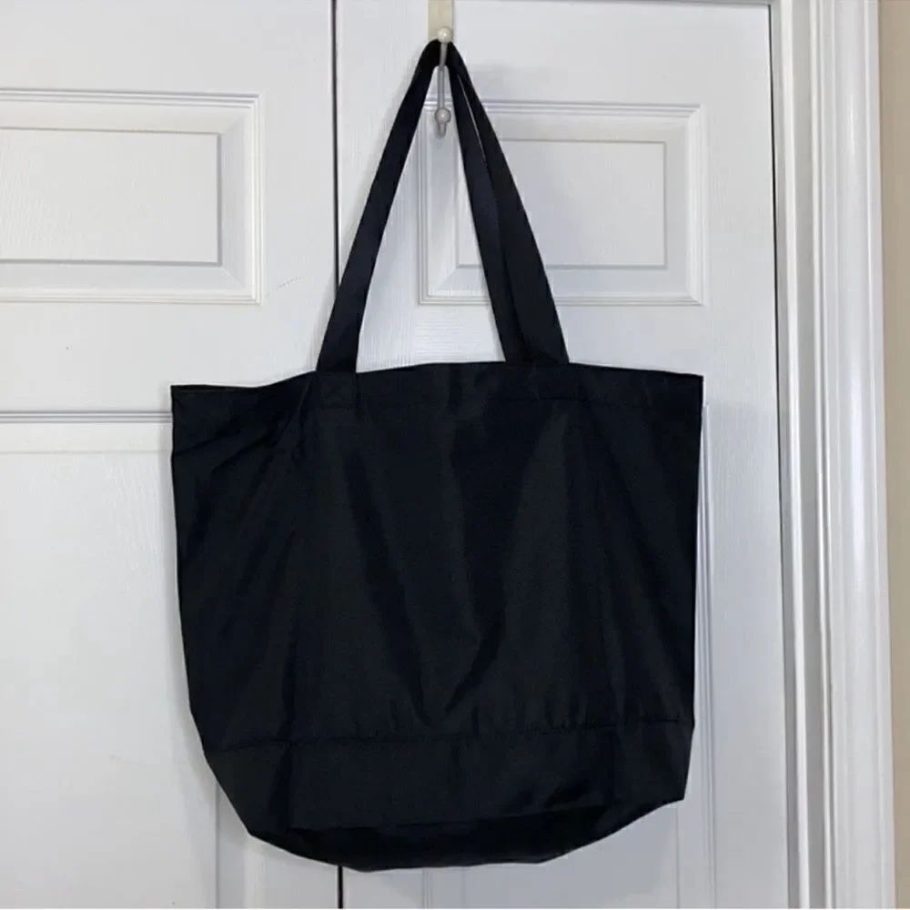 Pink Victoria Secret Black Weekender Bag - Picture 3 of 7